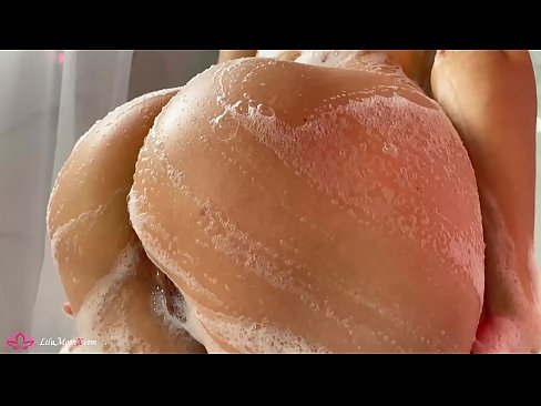 ❤️ Brunette pussy bibragailuarekin masturbatzen du dutxan orgasmo bizia lortzeko ❤️❌ Sluts %eu.assistdoctor23.ruan ❌️❤